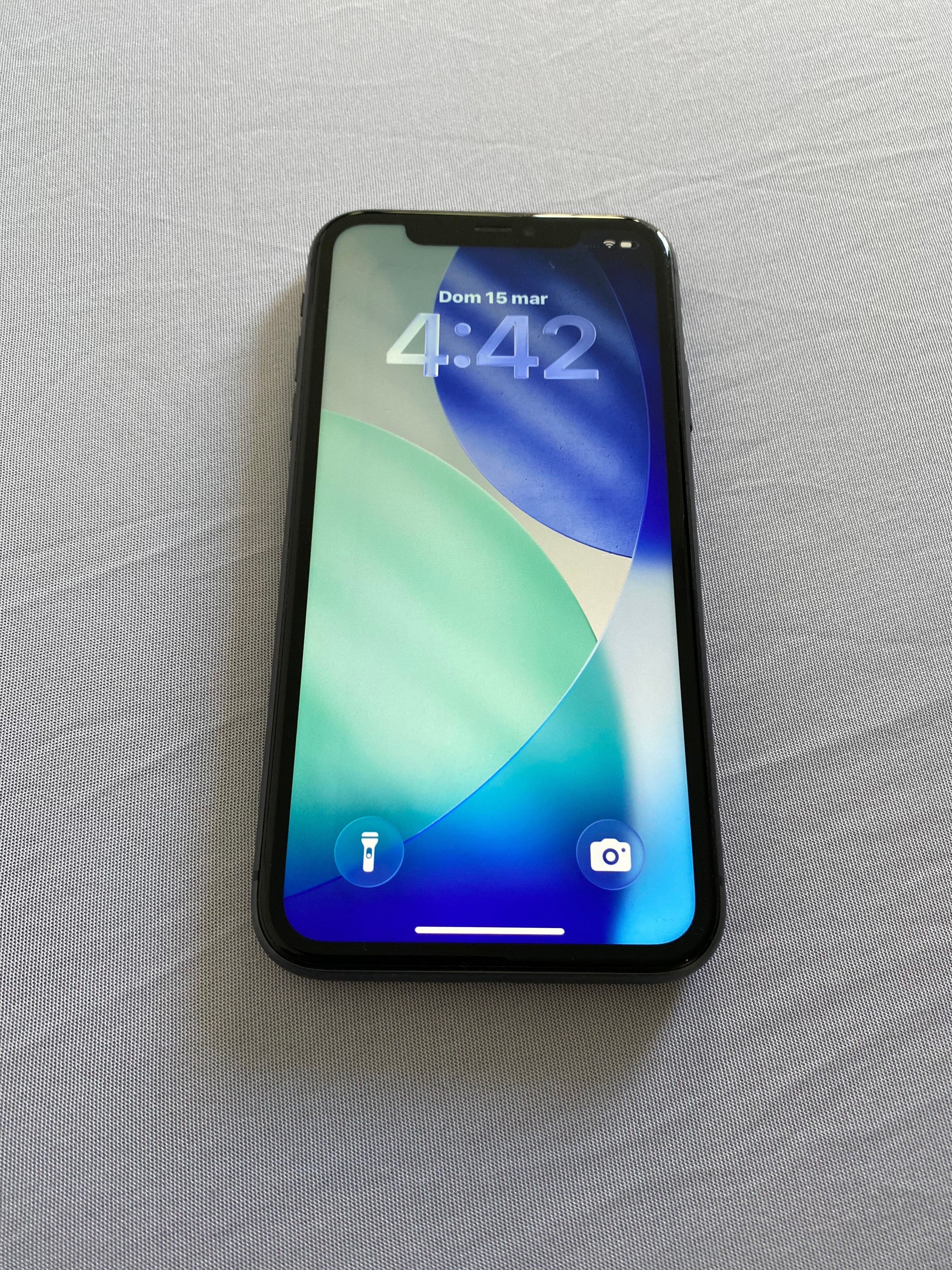 Apple iPhone 11 - Grado B (7/10)