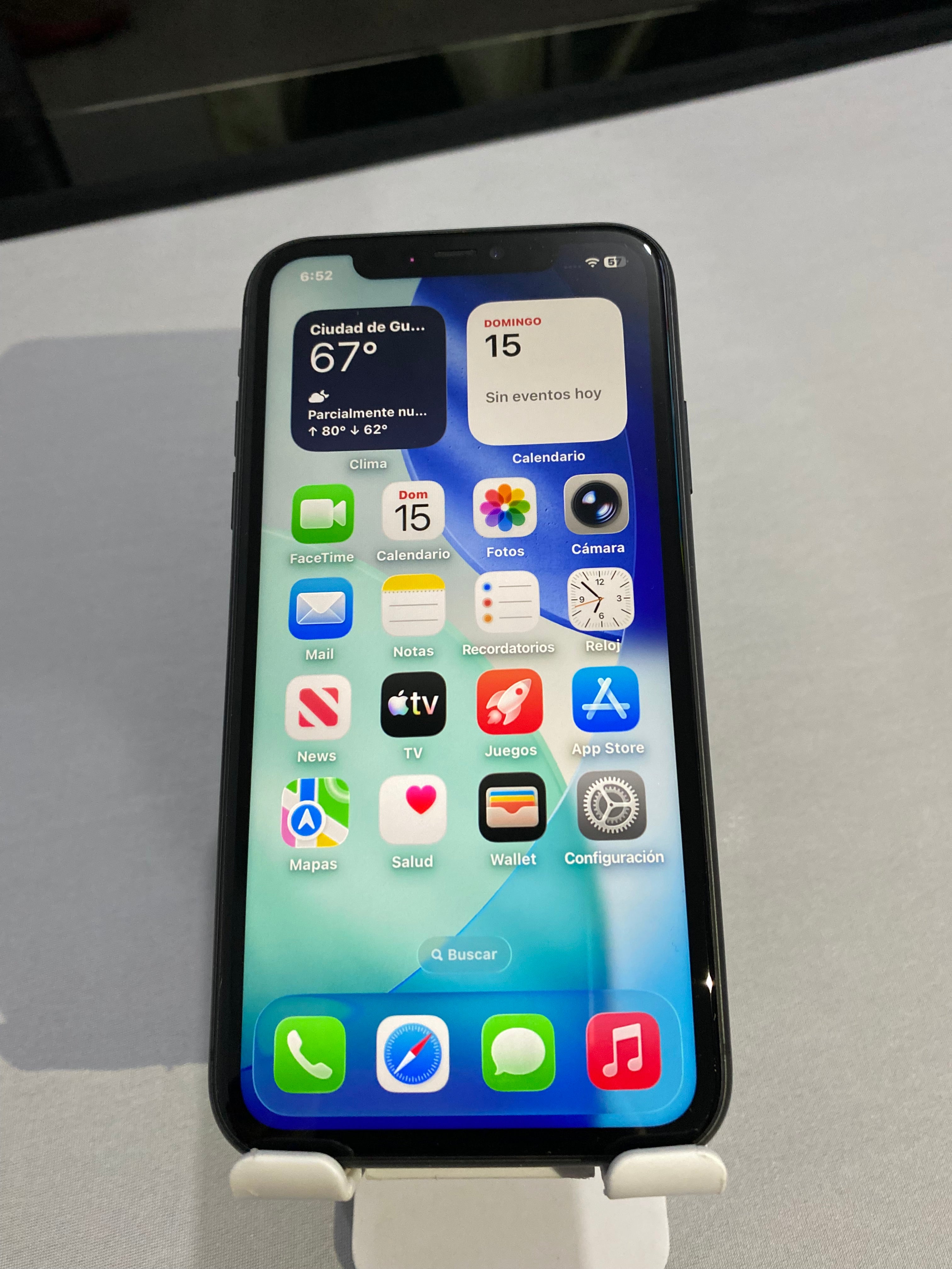 Apple iPhone 11 - Grado A (9/10)