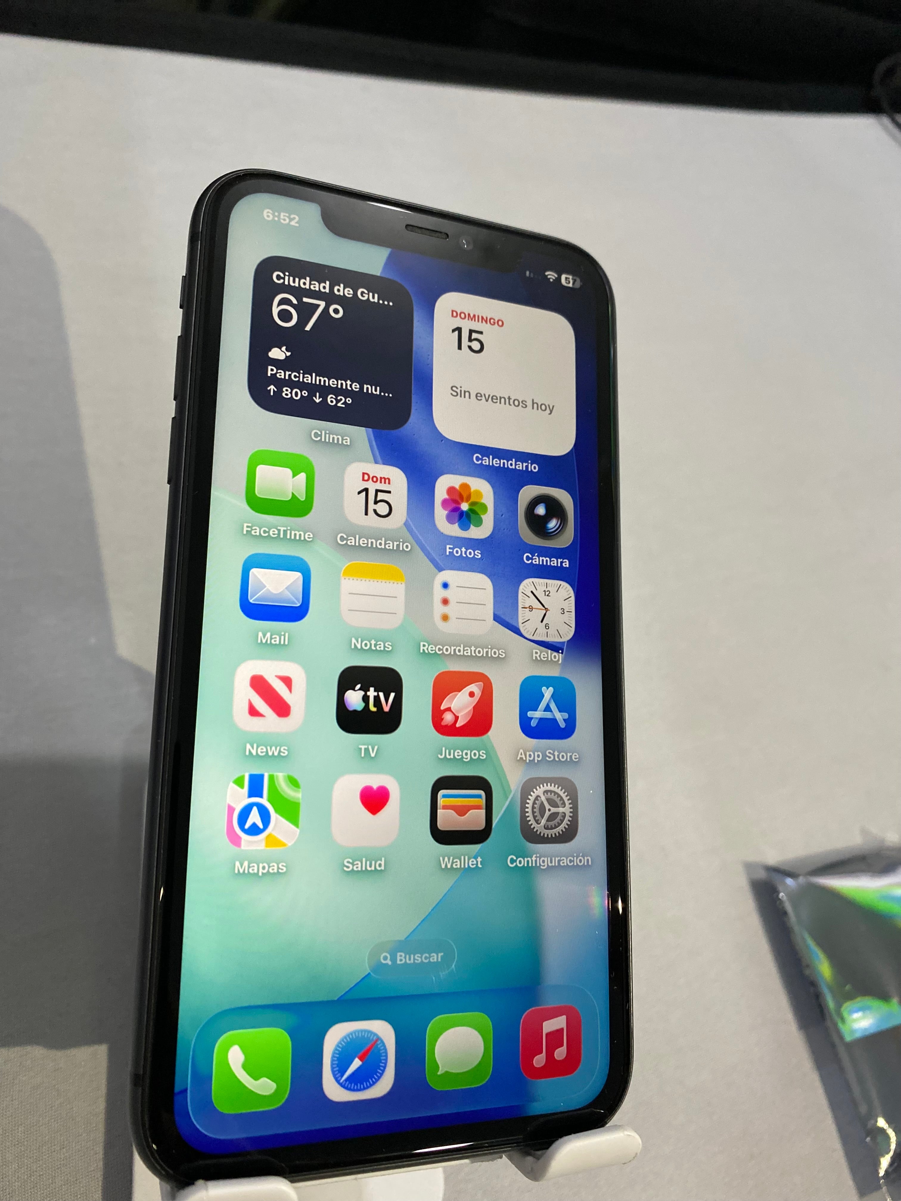 Apple iPhone 11 - Grado A (9/10)